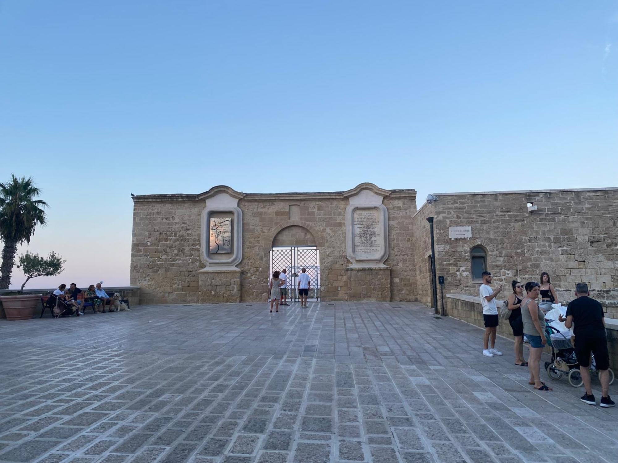 Hotel Dimora Fralu Bari Exterior foto